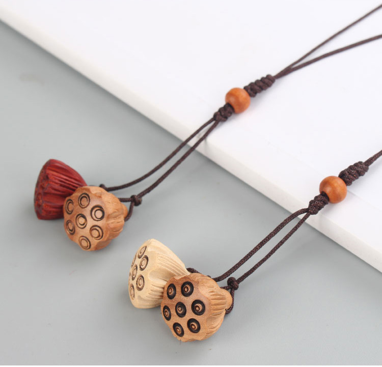 饰品  雕刻吊坠.jpg