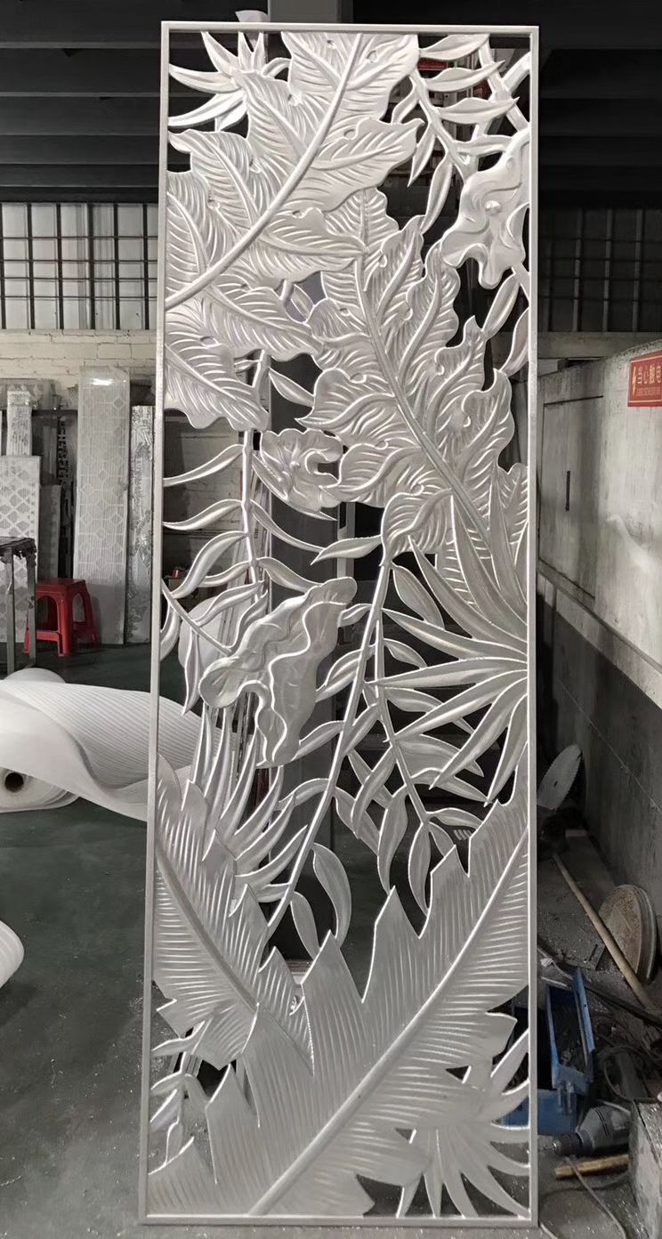 家装  不锈钢屏风浮雕屏风.jpg