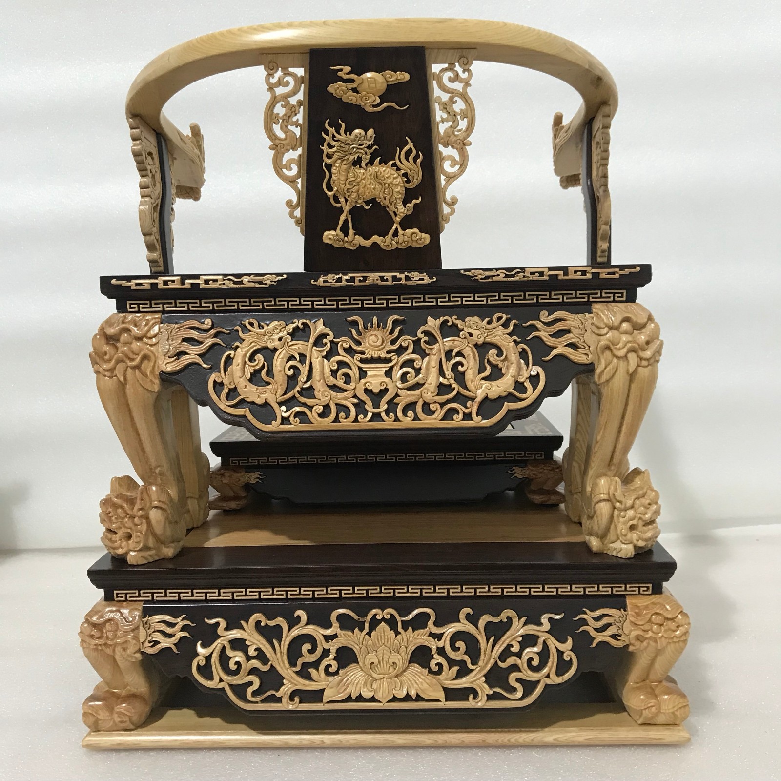 摆件  双龙椅.jpg