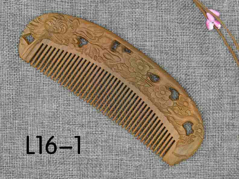 饰品  雕刻梳子.jpg